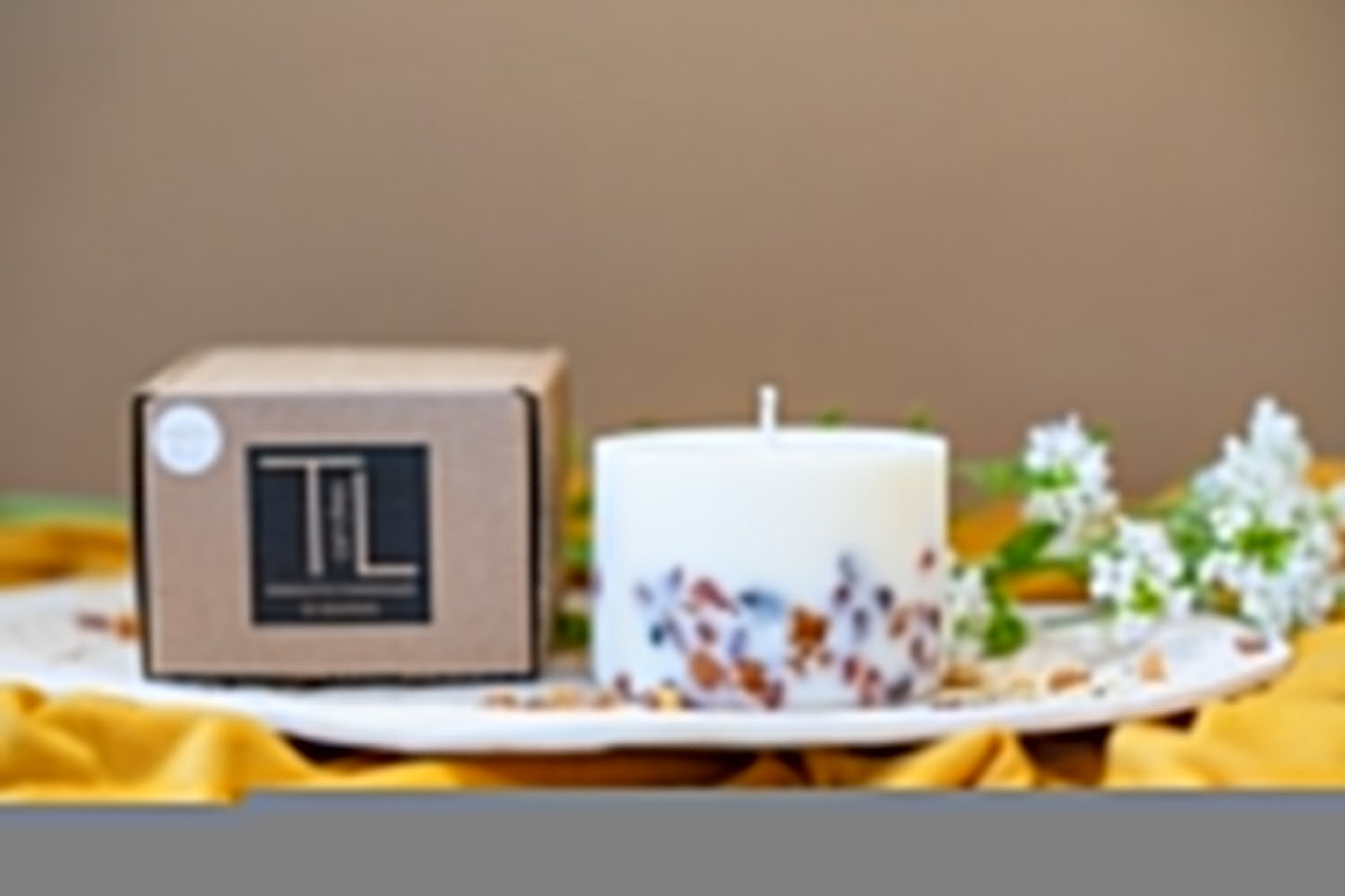 Hand-made Soy Wax Candle with Pine Scent
