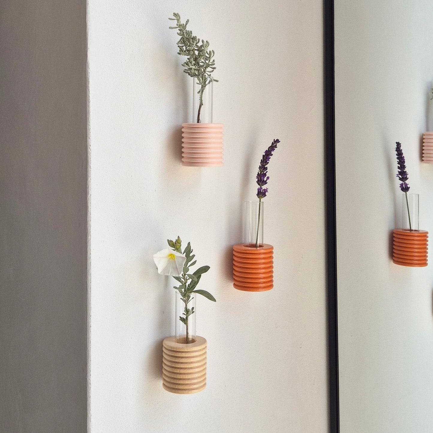 Ribble Wall Vase – Yellow